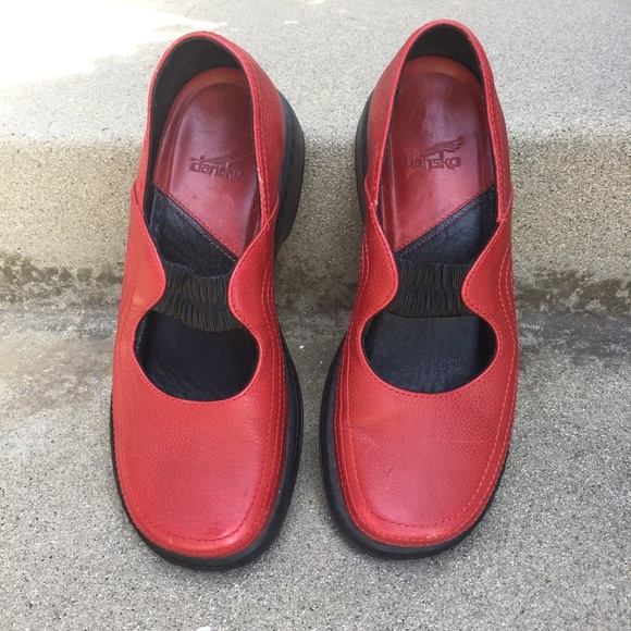 Dansko Red Mary Janes size 37 - Picture 3 of 8
